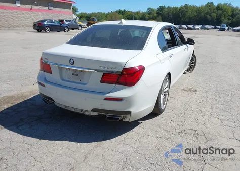 2015 BMW 750 Lxi из США, поврежденный, VIN WBAYF8C54FD655171